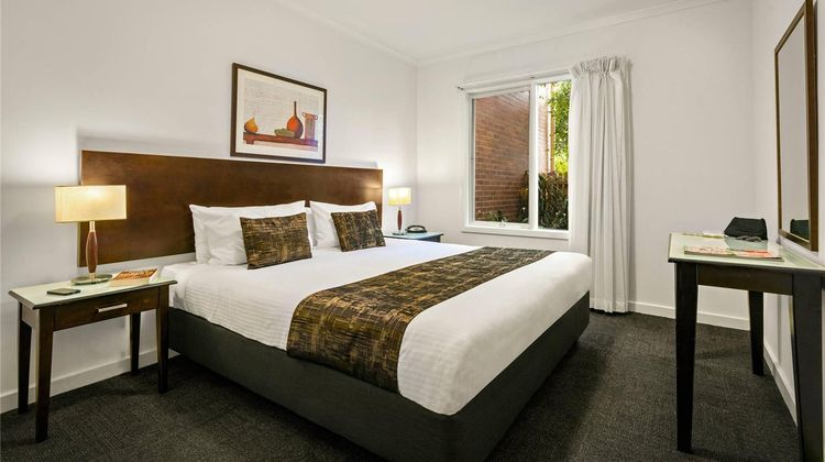 Comfort Apartments Royal Gardens Room