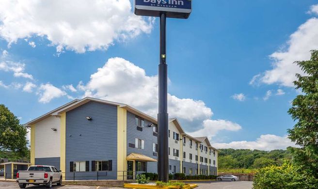 Days Inn by Wyndham Somerset PA Exterior