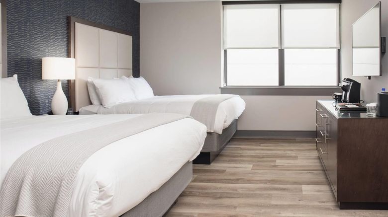 <b>Haywood Park Hotel, Ascend Collection Room</b>. Images powered by <a href="https://iceportal.shijigroup.com/" title="IcePortal" target="_blank">IcePortal</a>.