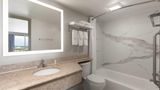 Days Inn by Wyndham Harrisonburg Room