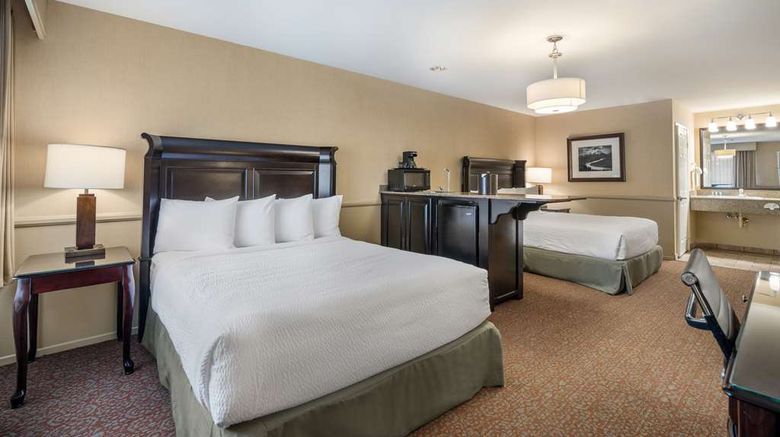 <b>Best Western Corona Hotel & Suites Room</b>. Images powered by <a href="https://iceportal.shijigroup.com/" title="IcePortal" target="_blank">IcePortal</a>.