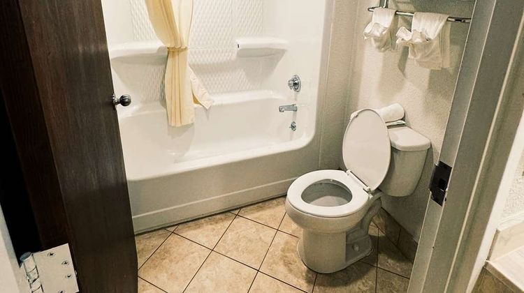 Quality Inn Ringgold Room