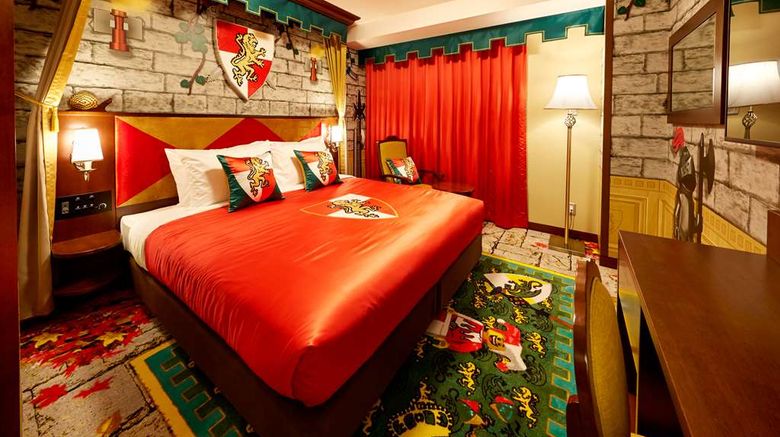 <b>Legoland New York Resort Room</b>. Images powered by <a href="https://iceportal.shijigroup.com/" title="IcePortal" target="_blank">IcePortal</a>.