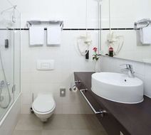 Trans World Hotel Kranichhoehe Room