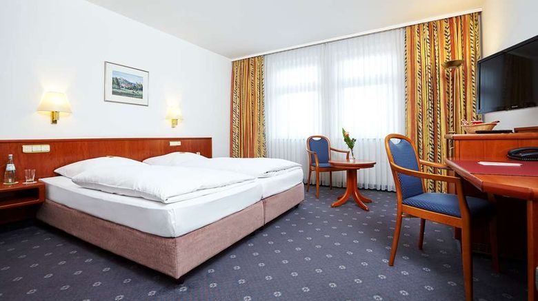 <b>Hotel Columbus Seligenstadt Room</b>. Images powered by <a href="https://iceportal.shijigroup.com/" title="IcePortal" target="_blank">IcePortal</a>.