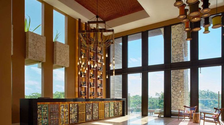 <b>Hotel Xcaret Arte Lobby</b>. Images powered by <a href="https://iceportal.shijigroup.com/" title="IcePortal" target="_blank">IcePortal</a>.