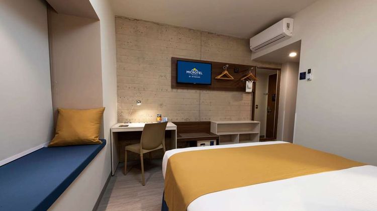 Microtel Inn & Suites Guadalajara Sur Room