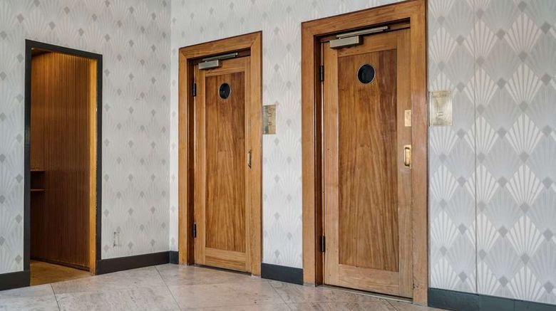<b>Hotel Astoria, BW Signature Collection Lobby</b>. Images powered by <a href="https://iceportal.shijigroup.com/" title="IcePortal" target="_blank">IcePortal</a>.