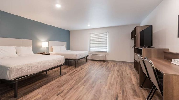 WoodSpring Suites Philadelphia Northeast Room