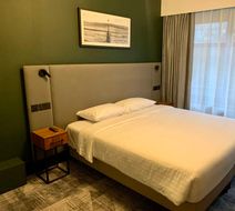 Park Inn by Radisson Bournemouth Room