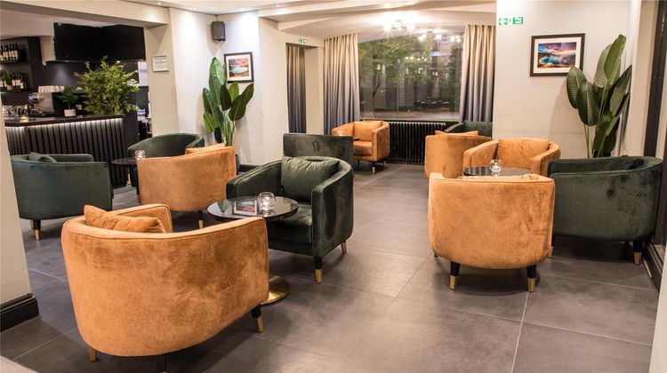 Park Inn by Radisson Bournemouth Lobby
