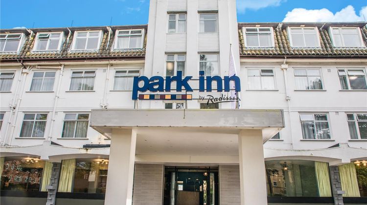 Park Inn by Radisson Bournemouth Exterior