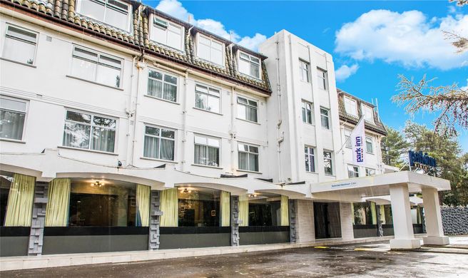 Park Inn by Radisson Bournemouth Exterior