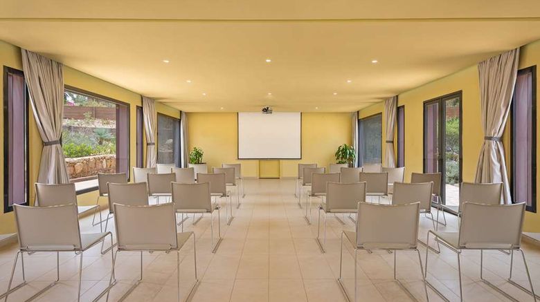 <b>Radisson Blu Resort Taghazout Bay Surf Meeting</b>. Images powered by <a href="https://iceportal.shijigroup.com/" title="IcePortal" target="_blank">IcePortal</a>.