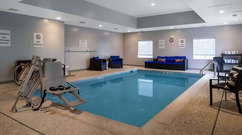 <b>Microtel Inn & Suites by Wyndham Pool</b>. Images powered by <a href="https://iceportal.shijigroup.com/" title="IcePortal" target="_blank">IcePortal</a>.