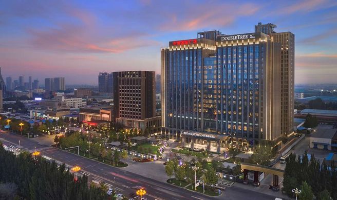 DoubleTree by Hilton Baoding Exterior
