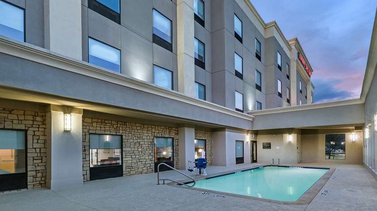 Hampton Inn & Suites Dallas I-30 Pool
