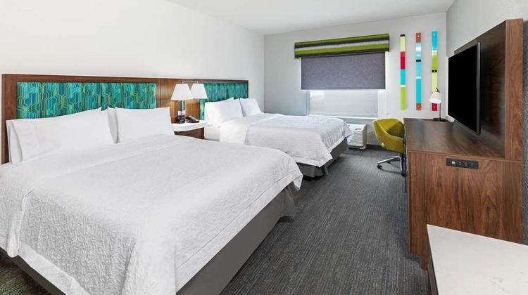 Hampton Inn & Suites Dallas I-30 Room