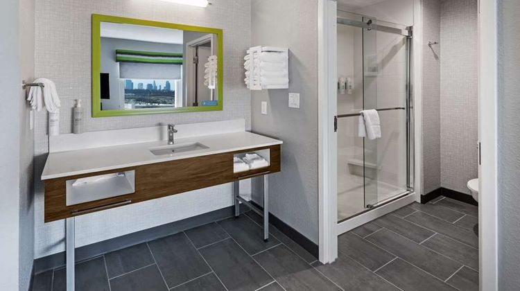 Hampton Inn & Suites Dallas I-30 Room