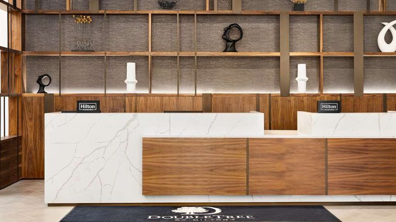<b>DoubleTree by Hilton Columbus Dublin Lobby</b>. Images powered by <a href="https://iceportal.shijigroup.com/" title="IcePortal" target="_blank">IcePortal</a>.
