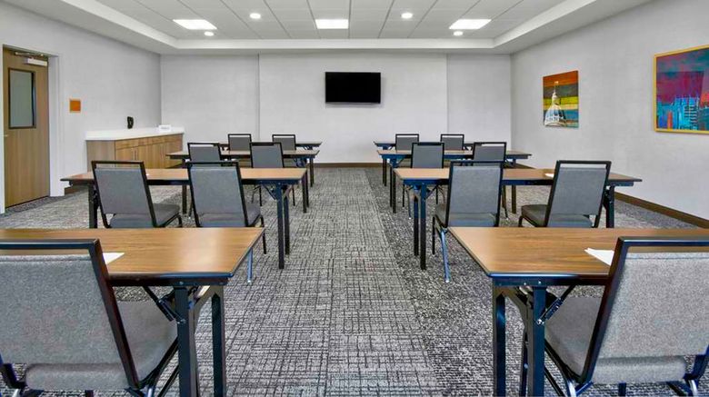 <b>Home2 Suites Whitestown Indianapolis NW Meeting</b>. Images powered by <a href="https://iceportal.shijigroup.com/" title="IcePortal" target="_blank">IcePortal</a>.