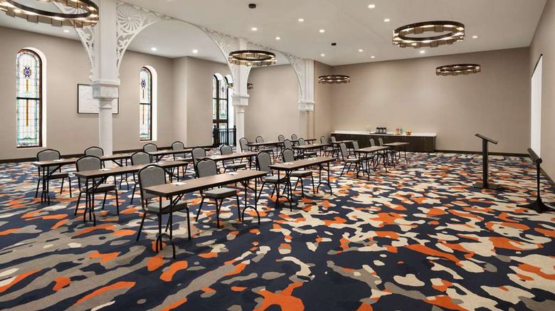 <b>Homewood Suites by Hilton Canal IUPUI Meeting</b>. Images powered by <a href="https://iceportal.shijigroup.com/" title="IcePortal" target="_blank">IcePortal</a>.