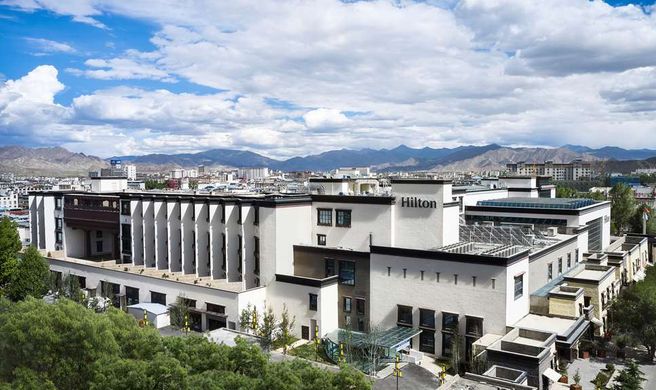 Hilton Shigatse Exterior