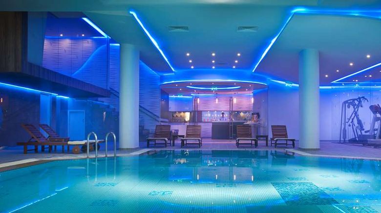 <b>Pernera Beach Hotel Pool</b>. Images powered by <a href="https://iceportal.shijigroup.com/" title="IcePortal" target="_blank">IcePortal</a>.