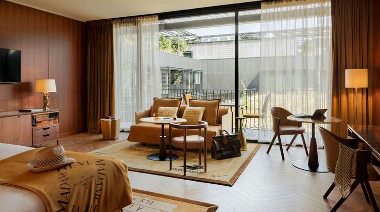 Hotel Madame Reve Suite