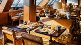 <b>Hotel Madame Reve Restaurant</b>. Images powered by <a href="https://iceportal.shijigroup.com/" title="IcePortal" target="_blank">IcePortal</a>.