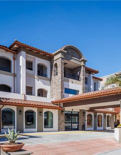 La Quinta Inn & Suites by Wyndham