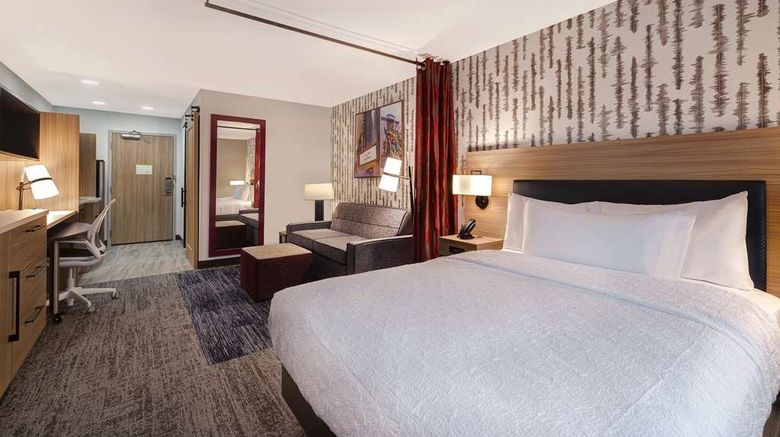 <b>Home2 Suites by Hilton Blythewood Room</b>. Images powered by <a href="https://iceportal.shijigroup.com/" title="IcePortal" target="_blank">IcePortal</a>.
