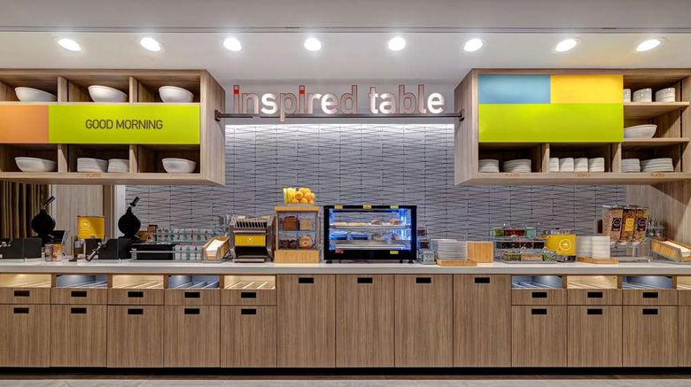 <b>Home2 Suites by Hilton Blythewood Restaurant</b>. Images powered by <a href="https://iceportal.shijigroup.com/" title="IcePortal" target="_blank">IcePortal</a>.