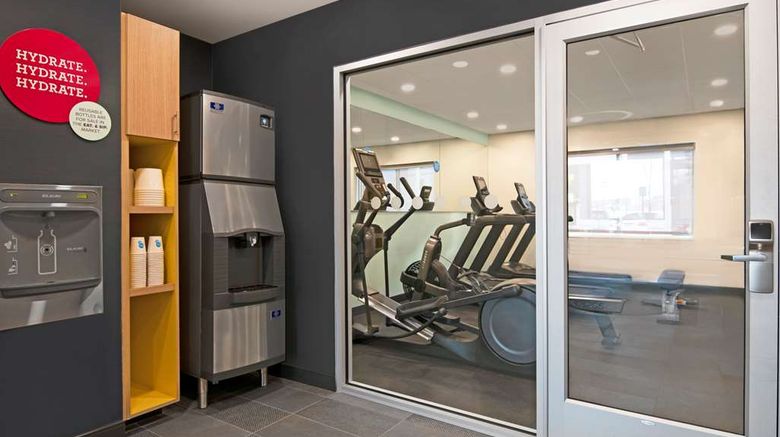 <b>Tru by Hilton Ashburn One Loudoun Health</b>. Images powered by <a href="https://iceportal.shijigroup.com/" title="IcePortal" target="_blank">IcePortal</a>.