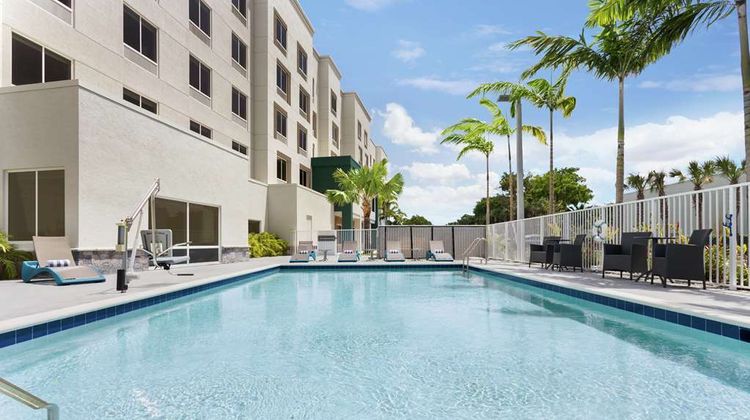 Hampton Inn & Suites Miami Kendall Pool