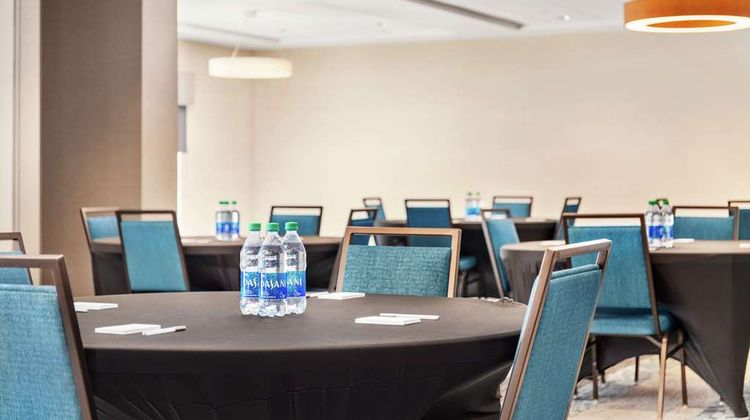 Hampton Inn & Suites Miami Kendall Meeting