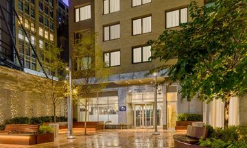 DoubleTree by Hilton Times Square South