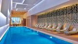 Doubletree by Hilton Sharjah Waterfront Pool