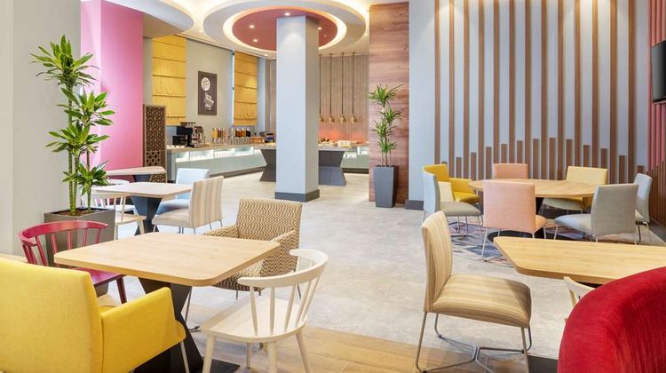Hampton by Hilton Tashkent Restaurant