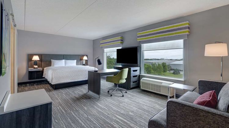 Hampton Inn & Suites Burlington Room