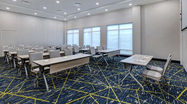 Hampton Inn & Suites Burlington Meeting