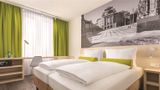 <b>Super 8 by Wyndham Chemnitz Room</b>. Images powered by <a href="https://iceportal.shijigroup.com/" title="IcePortal" target="_blank">IcePortal</a>.