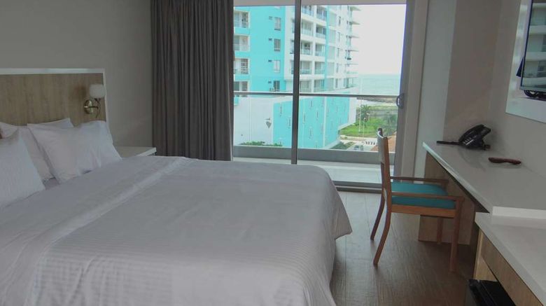 <b>Wyndham Garden Cartagena Room</b>. Images powered by <a href="https://iceportal.shijigroup.com/" title="IcePortal" target="_blank">IcePortal</a>.