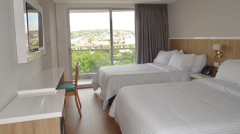 <b>Wyndham Garden Cartagena Room</b>. Images powered by <a href="https://iceportal.shijigroup.com/" title="IcePortal" target="_blank">IcePortal</a>.