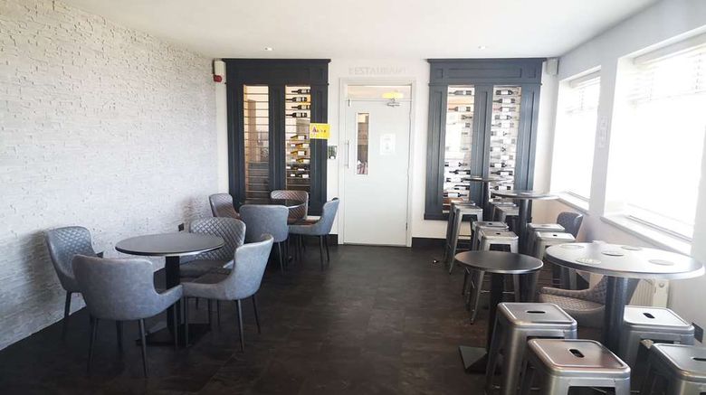 <b>Bella Vista Hotel Restaurant</b>. Images powered by <a href="https://iceportal.shijigroup.com/" title="IcePortal" target="_blank">IcePortal</a>.