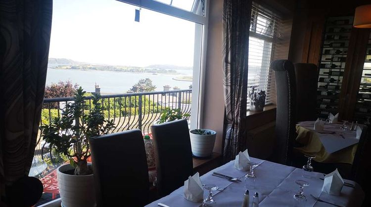 Bella Vista Hotel Restaurant