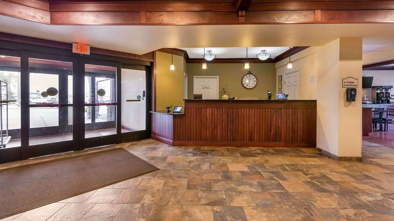 <b>Extended Stay America Minot Lobby</b>. Images powered by <a href="https://iceportal.shijigroup.com/" title="IcePortal" target="_blank">IcePortal</a>.