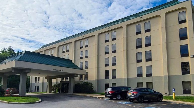 Comfort Inn Saco-Old Orchard Beach Exterior. Images powered by <a href="https://iceportal.shijigroup.com" target="_blank" rel="noopener">Ice Portal</a>.