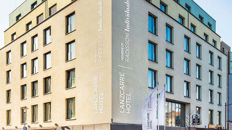 LanzCarre Hotel, Radisson Individuals Exterior