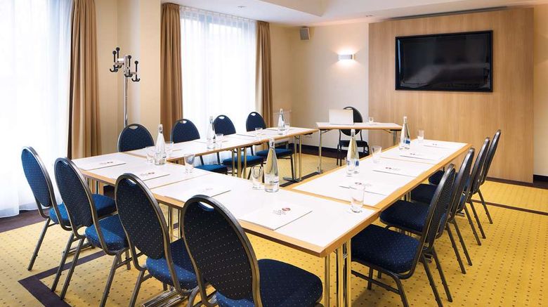 <b>LanzCarre Hotel, Radisson Individuals Meeting</b>. Images powered by <a href="https://iceportal.shijigroup.com/" title="IcePortal" target="_blank">IcePortal</a>.